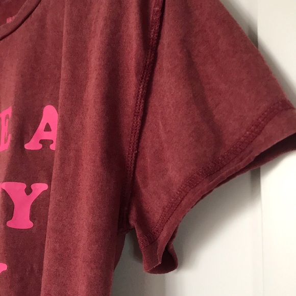 Juicy Couture T Shirt - Picture 4 of 4